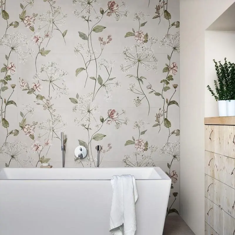 Marazzi_White_Deco_007-1.jpg.1920x0_q75_crop-1 3D релеф (Touch finish), вдъхновен от флорални мотиви, които създават игра на светлина и сенки