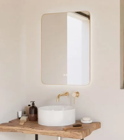 EMMA Огледало с LED осветление и златна рамка 60×80 EMMA Огледало с LED осветление и златна рамка 60×80